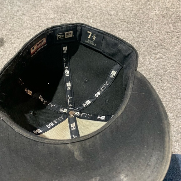 Miami Marlins Hat - Picture 2 of 2